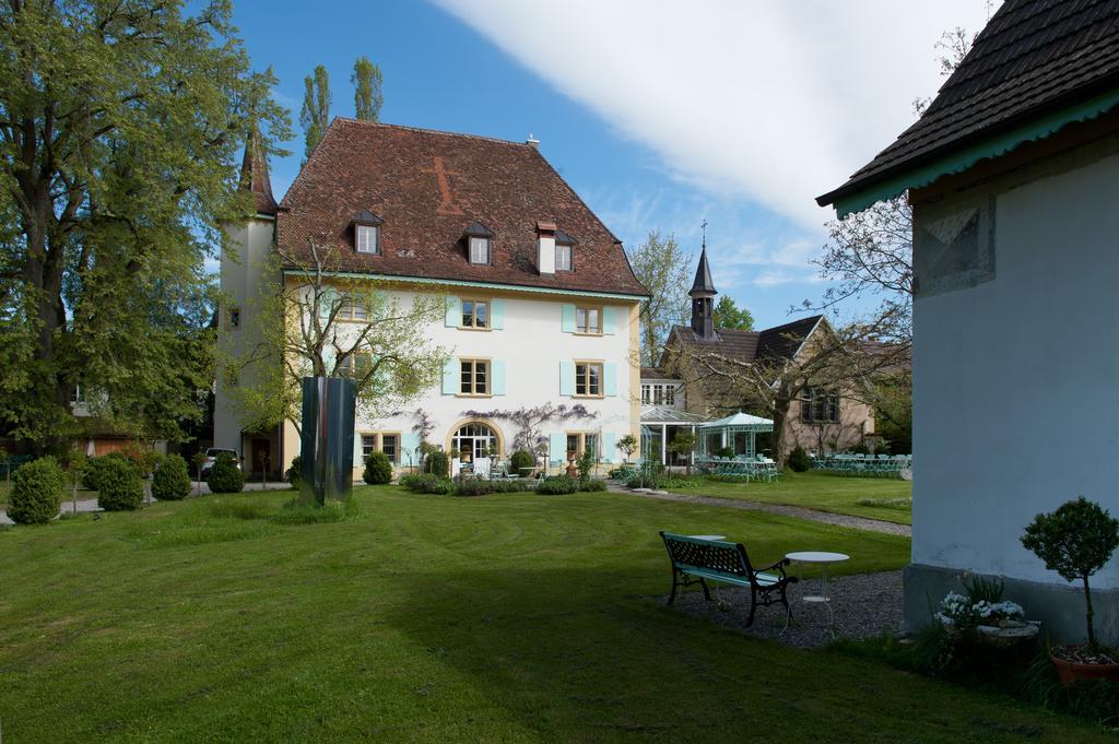 Schloss Ueberstorf - Tafeln, Tagen, Traeumen מראה חיצוני תמונה